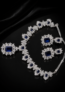 Elegant Petal Glam Set