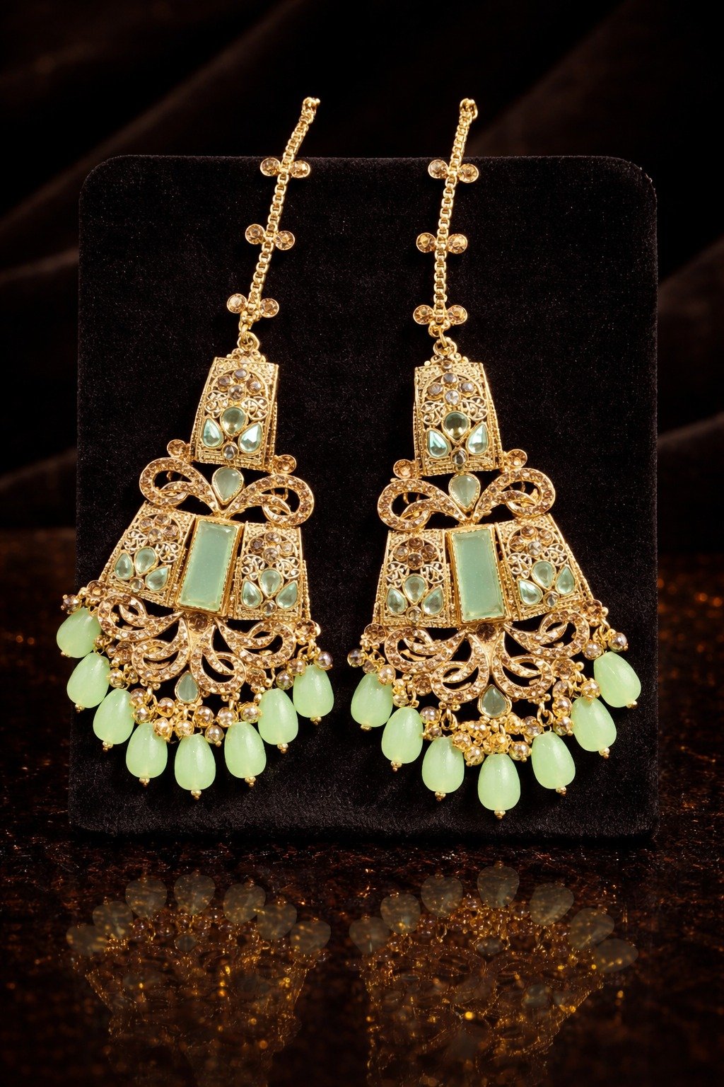 Pure Hyderabadi Traditional Bridal Set - Image 2